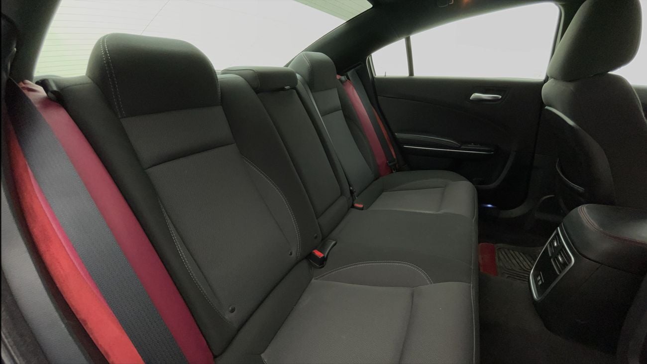 دودج تشارجر SXT 3.6 | بدون دفعة مقدمة | اختبار القيادة في المنزل