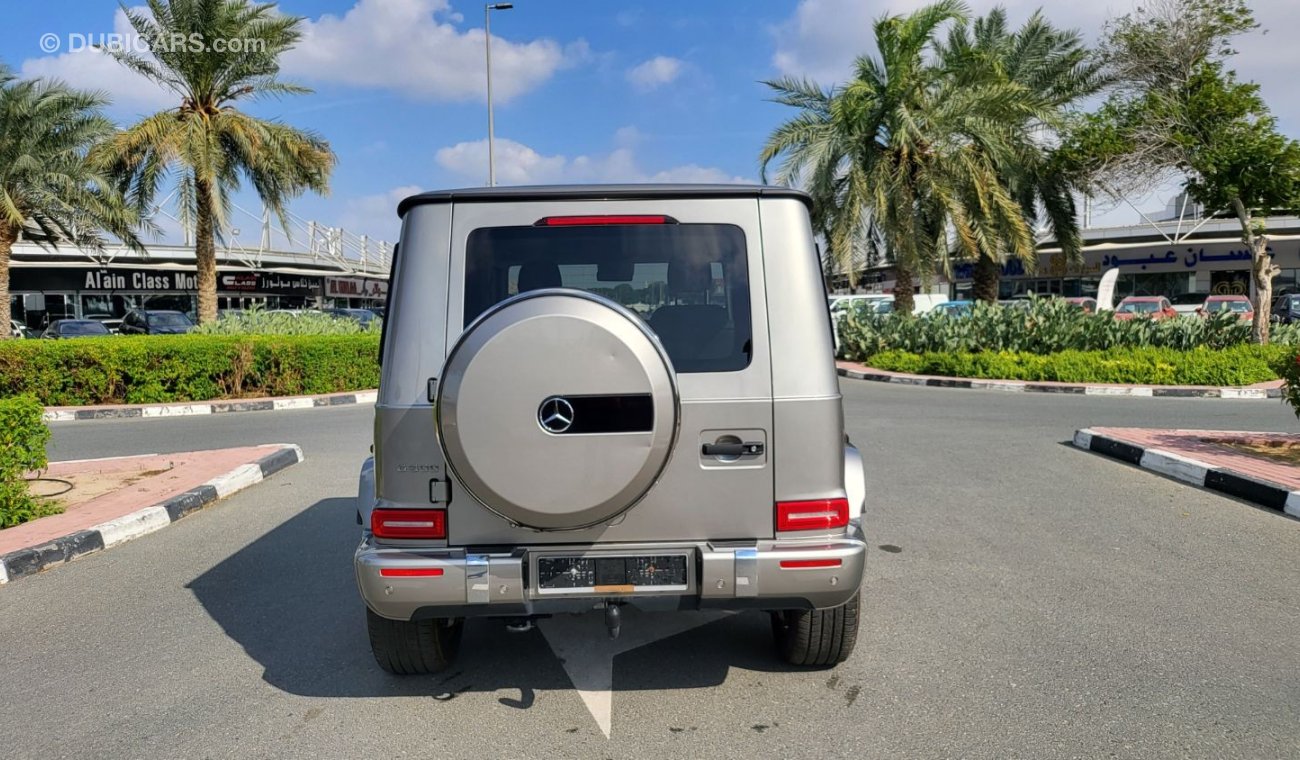 Mercedes-Benz G 500