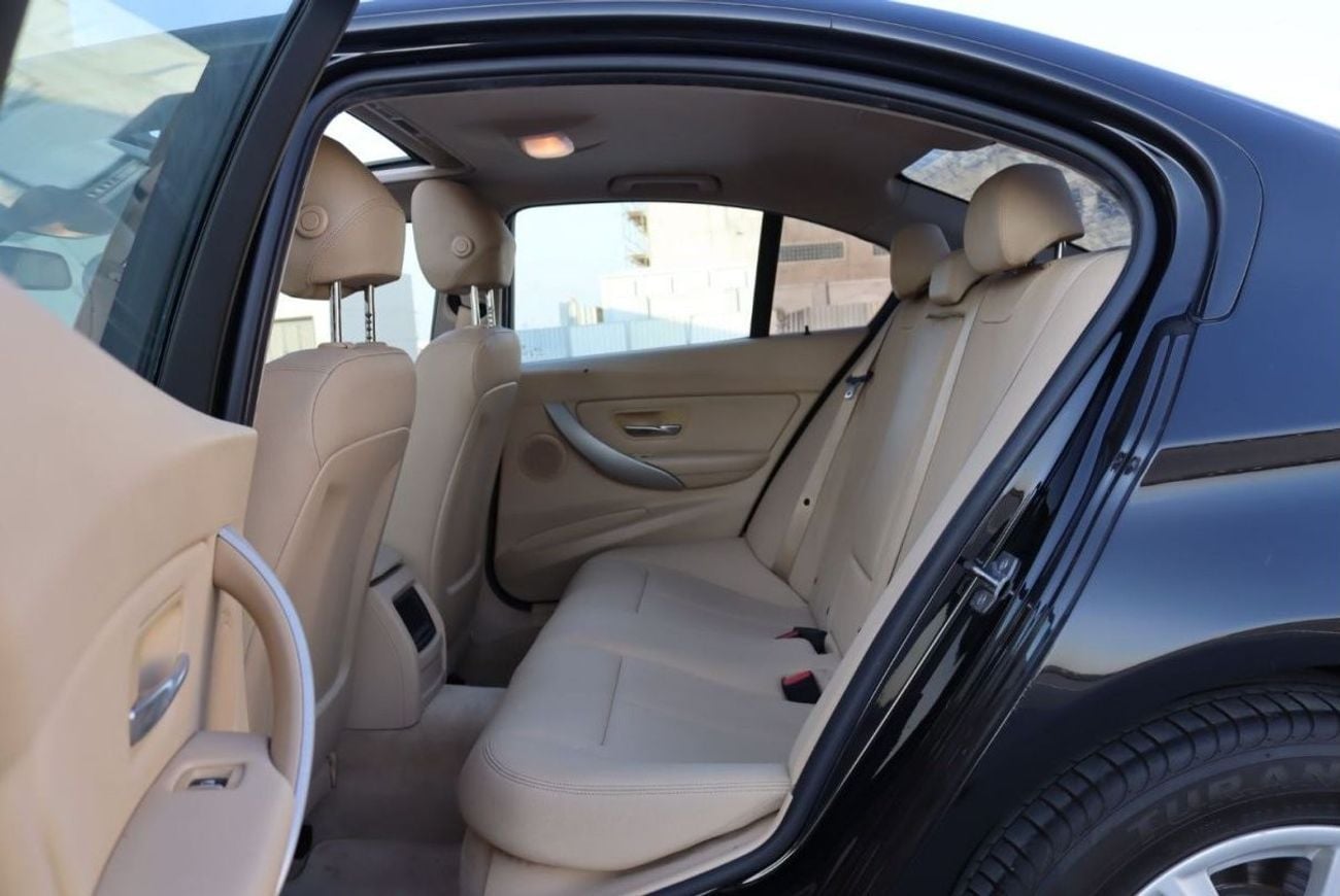 BMW 318i BMW - 318i - GCC -2018 - Accident-free - 1.5 TURBO- in excellent condition