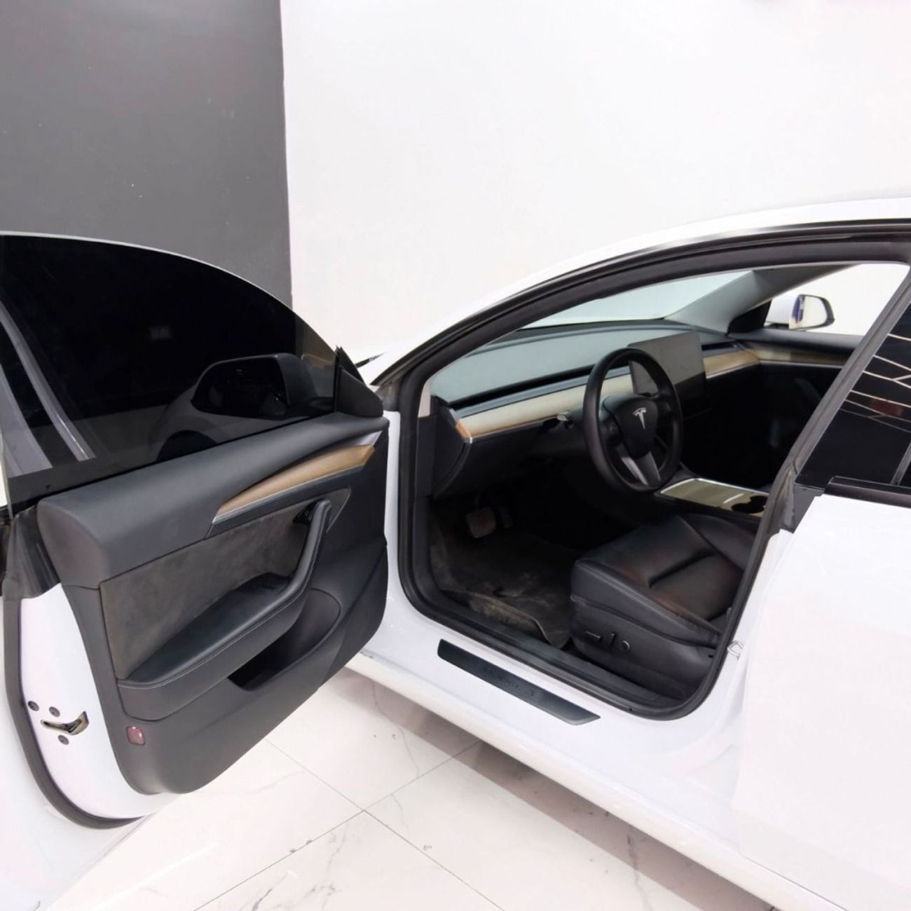 Tesla Model 3 Performance AWD