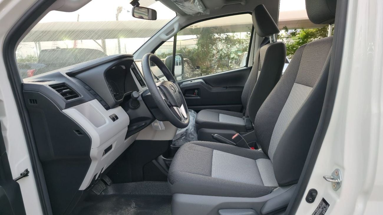 تويوتا هاياس TOYOTA HIACE HIGHROOF A/T 3.5L GASOLINE 13 SEATER