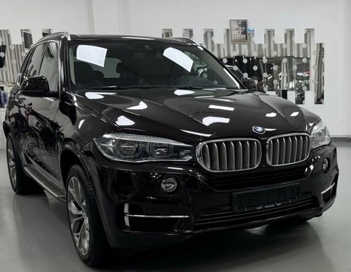 BMW X5 50i Exclusive GCC .. V8 .. FSH .. Perfect Condition ..