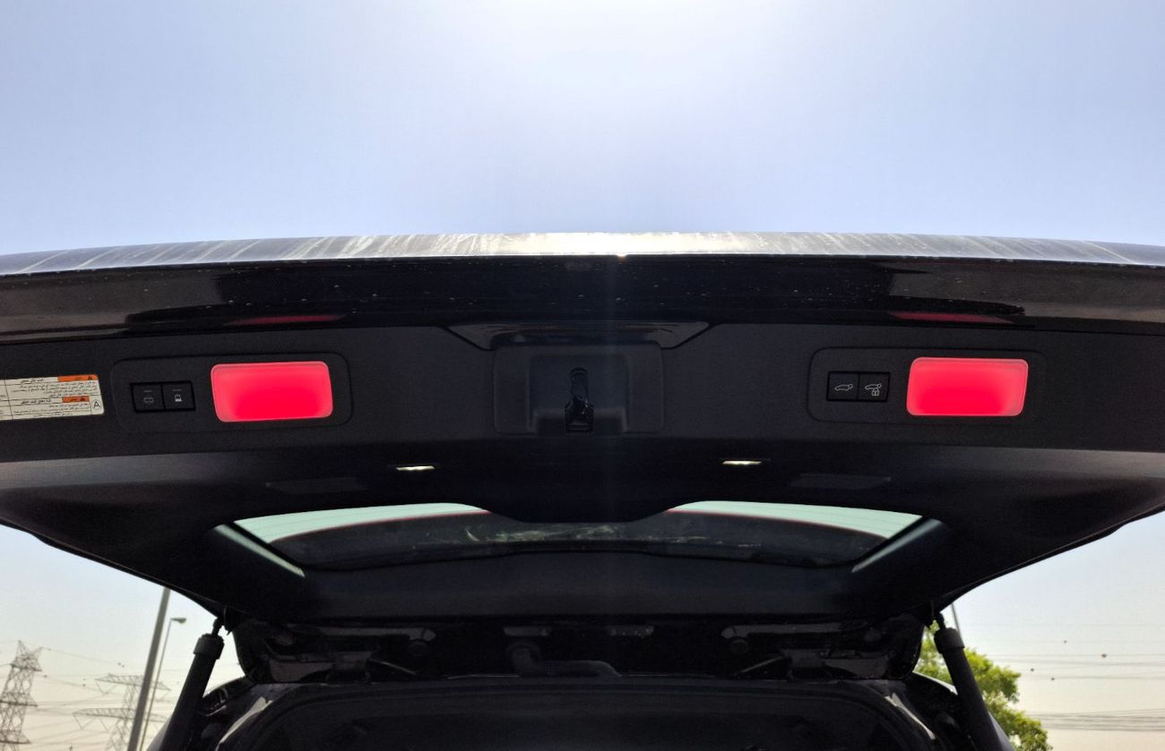 تويوتا لاند كروزر Toyota Landcruiser VXR 3.3L 2024 Black Diesel (Export Only)