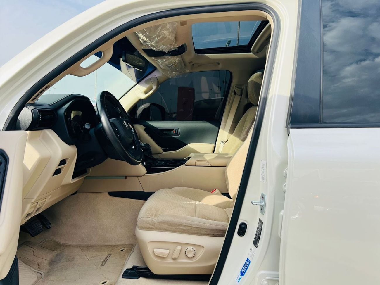 Toyota Land Cruiser EXR 4.0L TOYOTA LAND CRUISER 2023. EX-R 4.0L/V6