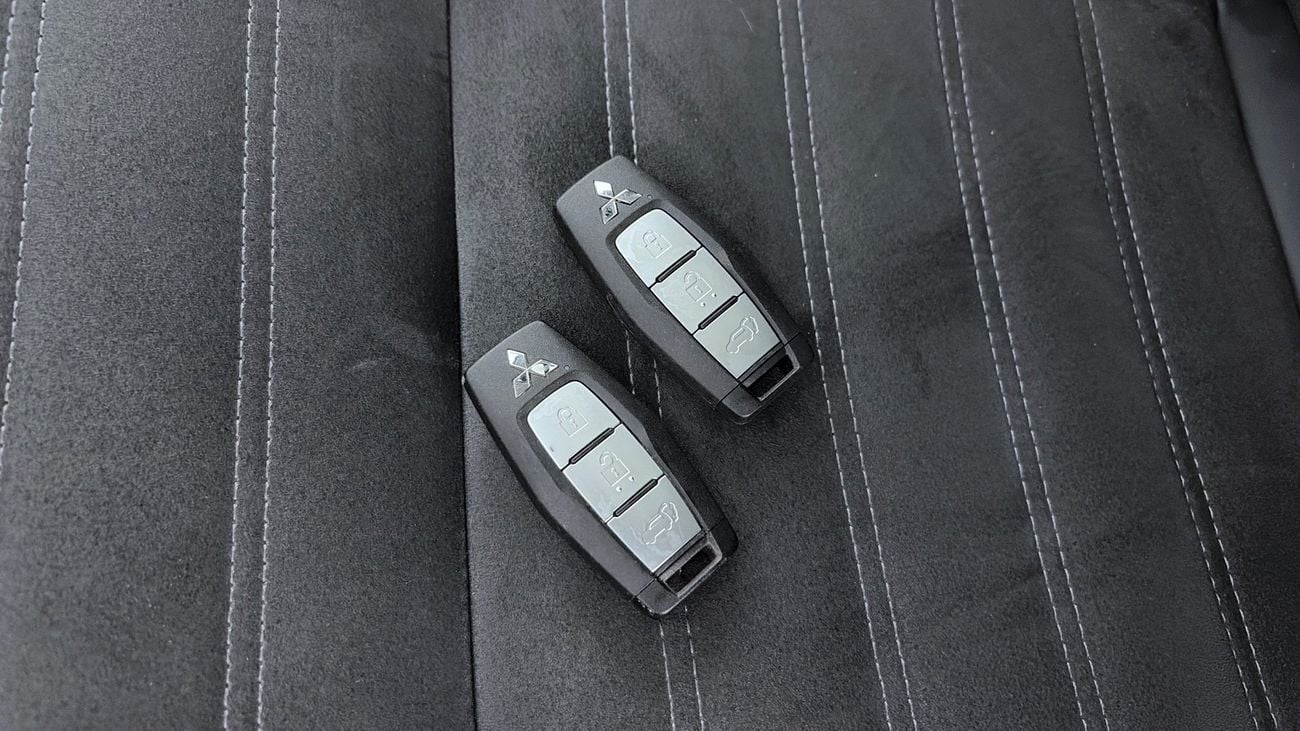 Mitsubishi Outlander PREMIUM LAUNCH EDITION | Guaranteed Warranty | 0 Down Payment