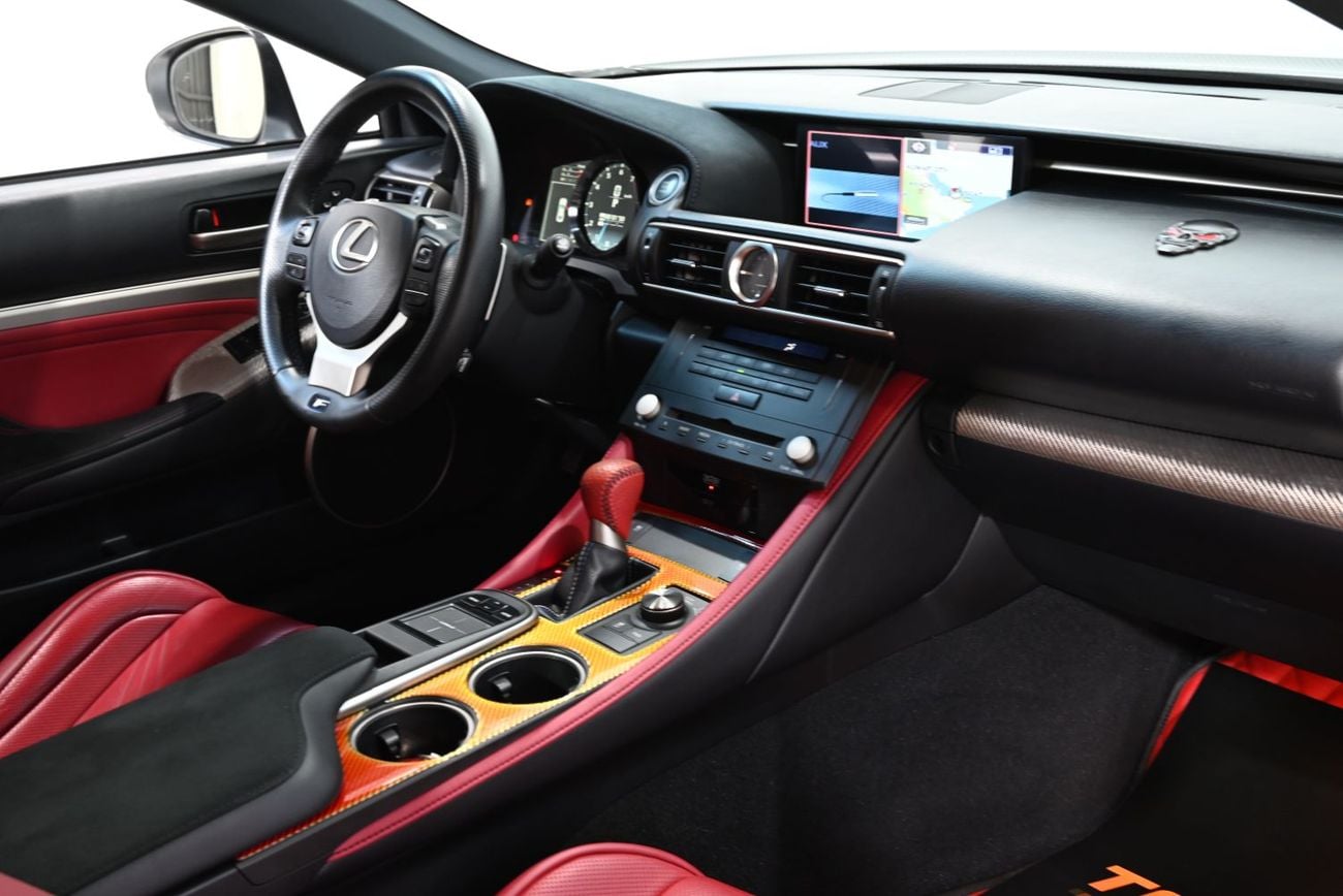 Lexus RC F F CARBON 2016 Lexus RC F Carbon, Service History, Excellent Condition, GCC