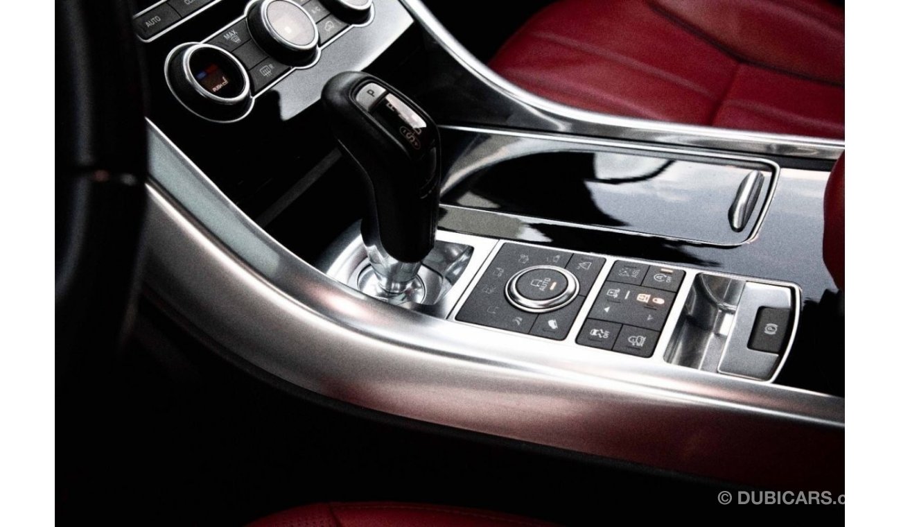 لاند روفر رينج روفر سبورت Supercharged  5L V8  | 3,562 P.M (4 Years)⁣ | 0% Downpayment | Agency Maintained!