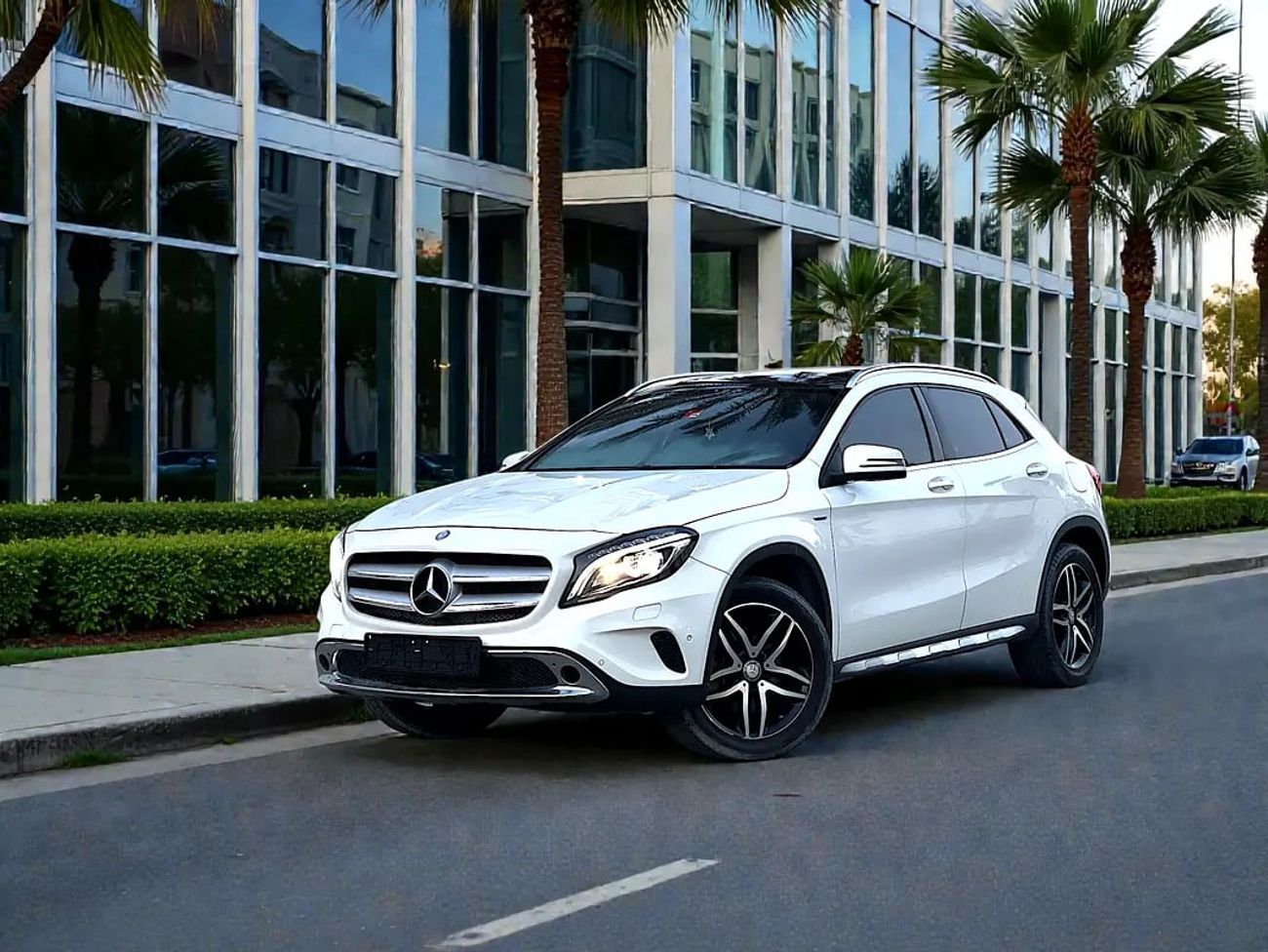 مرسيدس بنز GLA 220 1,468 P.M | | -250 | 4MATIC | 2.0L 4-CYLINDERS | | GCC