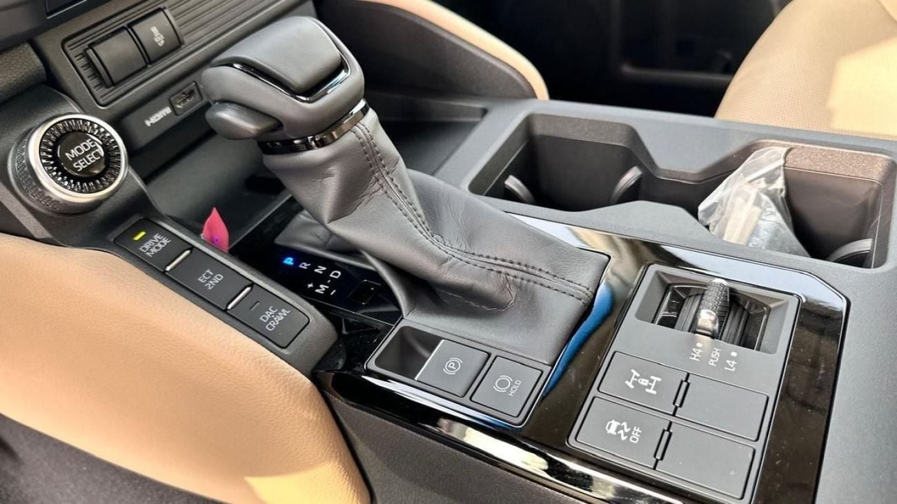 تويوتا برادو 2.8L DIESEL 2024 GCC