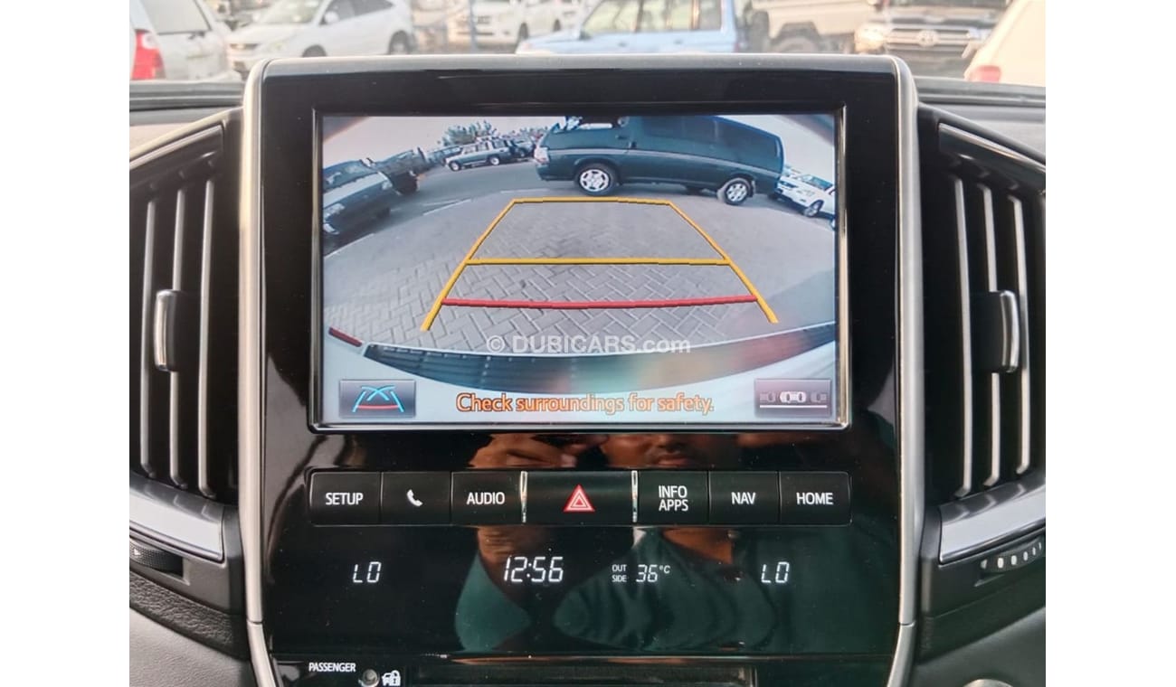 تويوتا لاند كروزر TOYOTA LAND CRUISER RIGHT HAND DRIVE (PM1544)