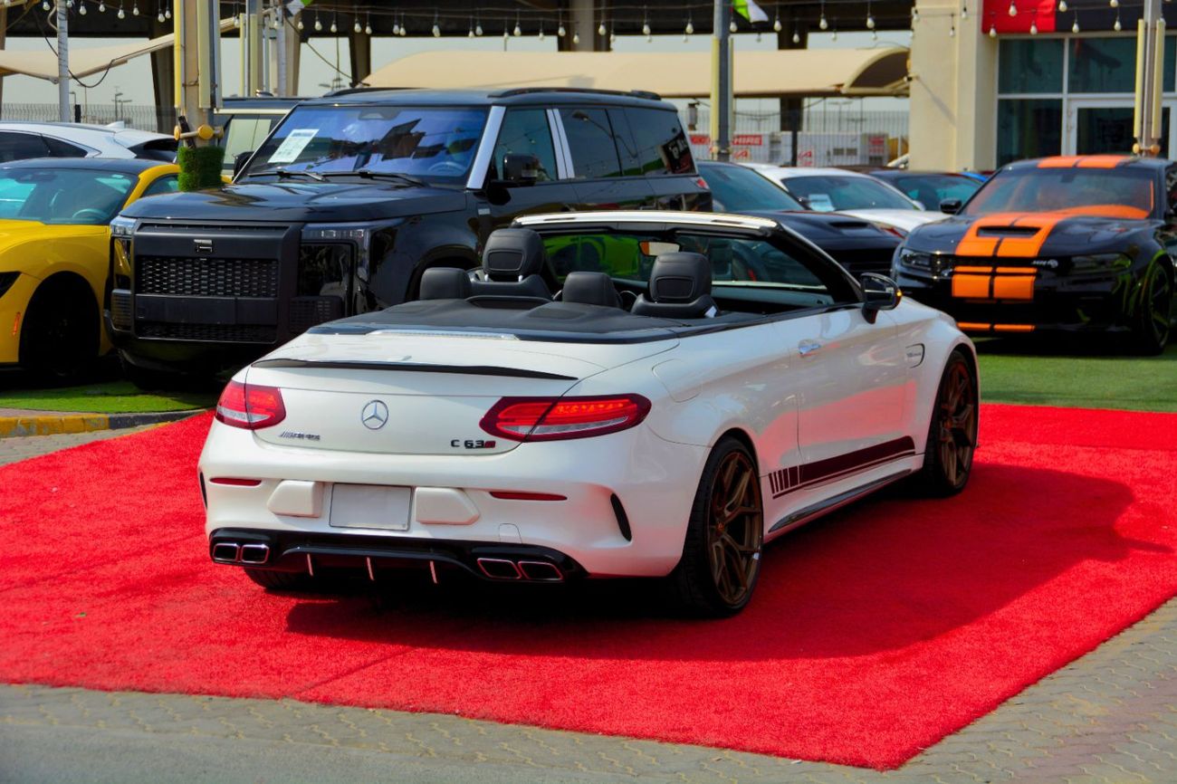 Mercedes-Benz C 63 AMG Std 4.0L Coupe