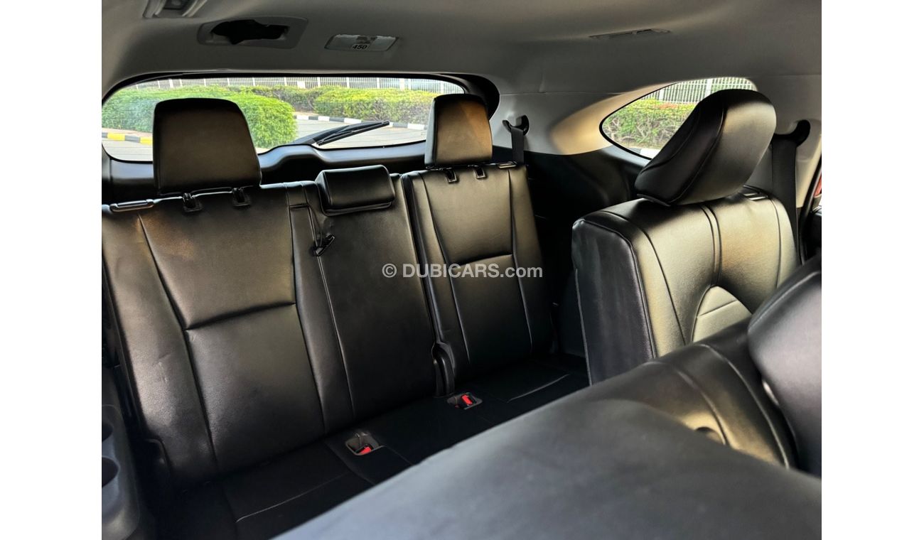 Toyota Highlander 2023 XLE SUNROOF TURBO ENGINE 2.5L AWD USA IMPORTED