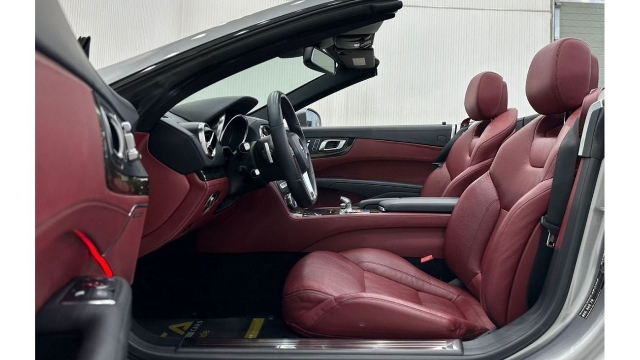 Mercedes-Benz SL 500 Std 2013 Mercedes Benz SL500, Service History, Excellent Condition, GCC