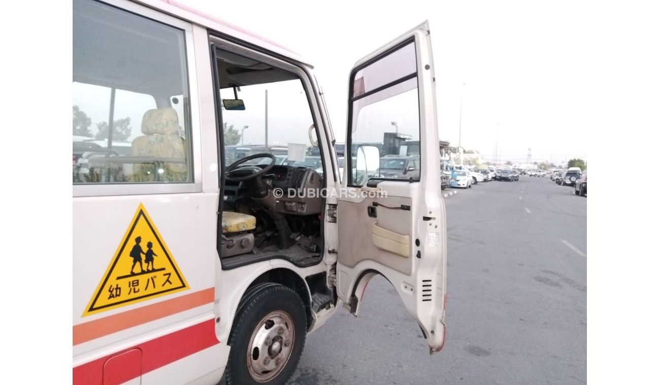 Mitsubishi Rosa MITSUBIAHI ROSA RIGHT HAND DRIVE (PM966)