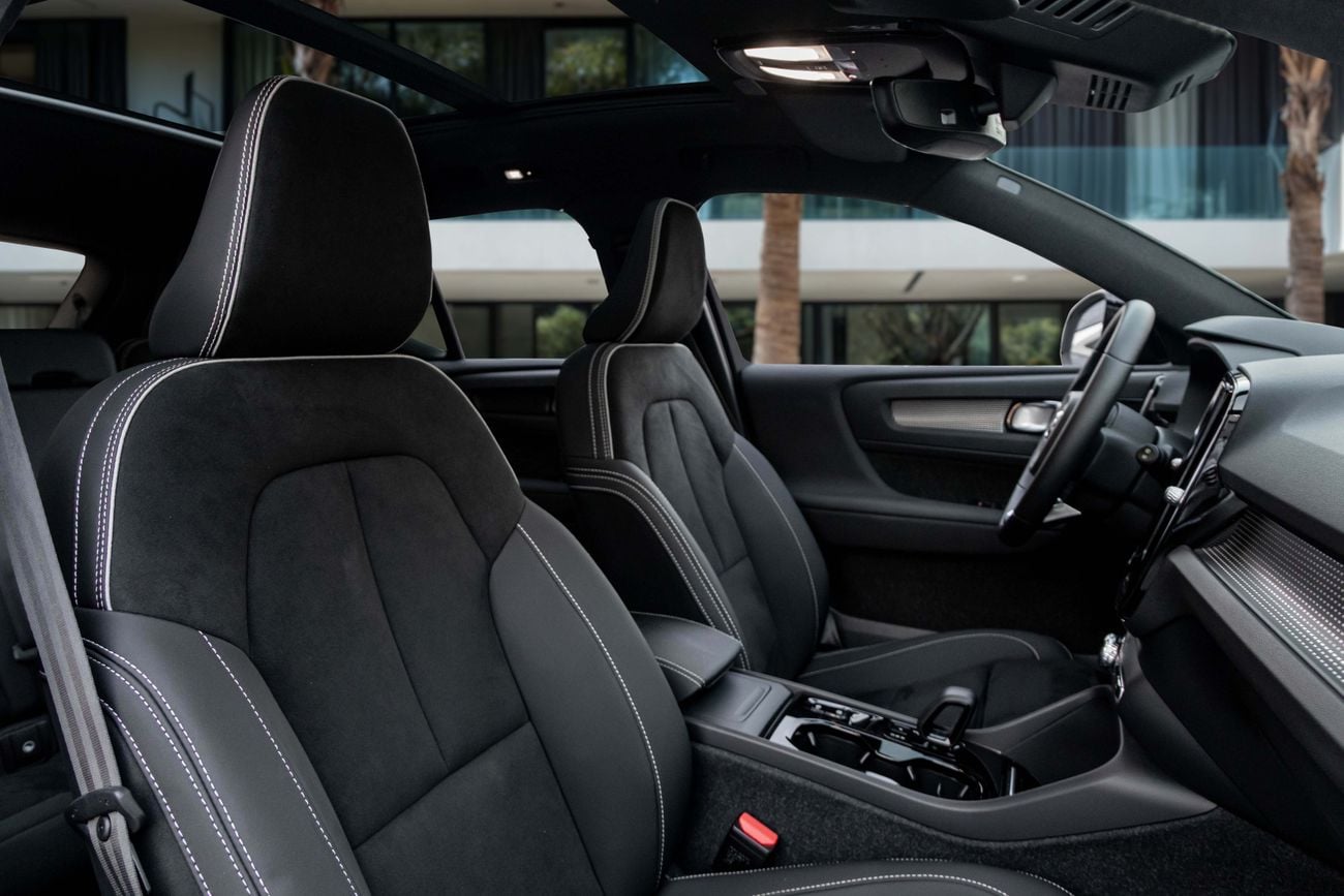 Volvo XC40 ULTIMATE DARK B4 | 2,253 P.M | 0% Downpayment | 2029 Warranty!