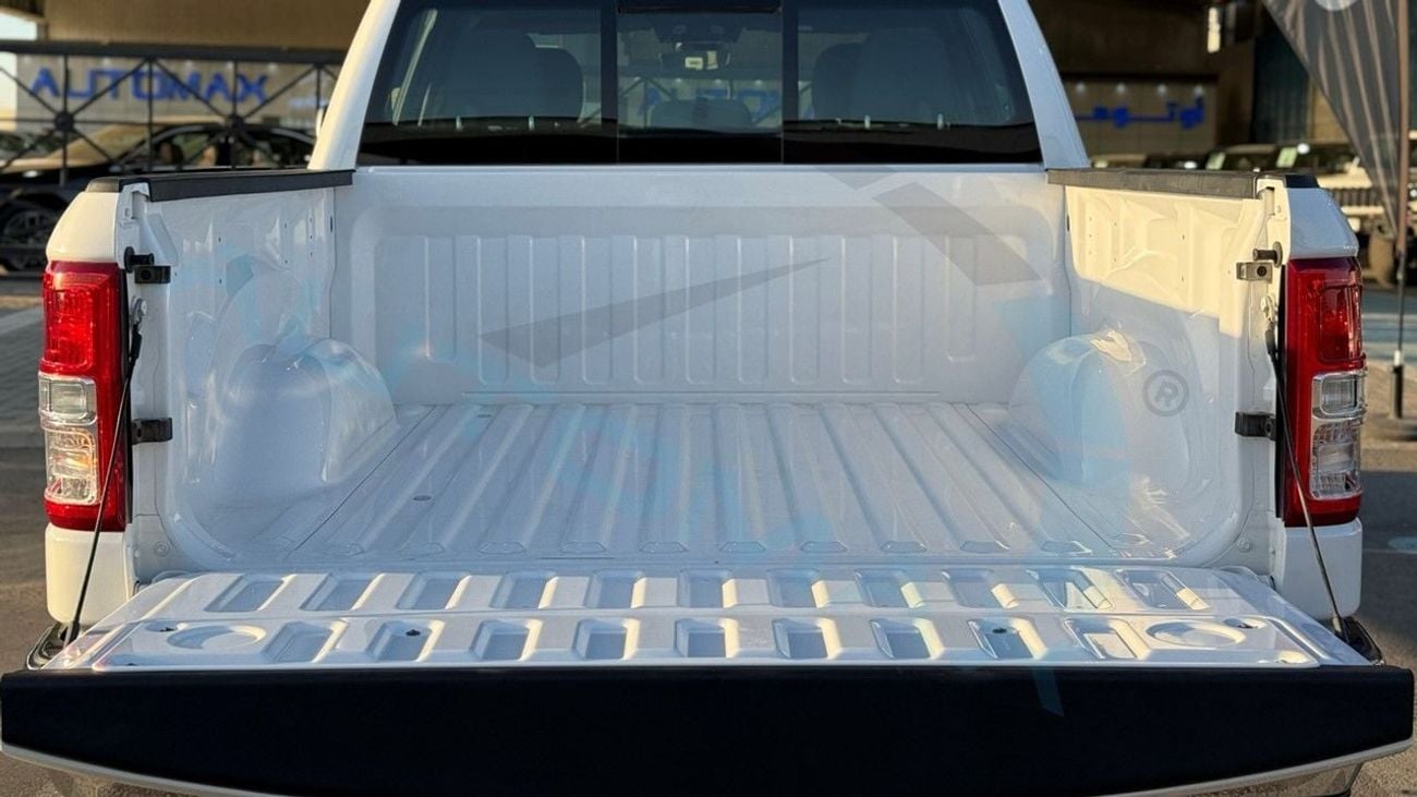 رام 1500 Bighorn eTorque 3.6L V6 4x4 GCC 0Km With 3 Years Or 100,000 Km Warranty