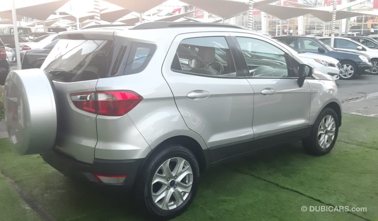 Ford EcoSport Without accidents No.2 cruise control wheels, rear wing fog lights sensors, FM radio - CD, in excell