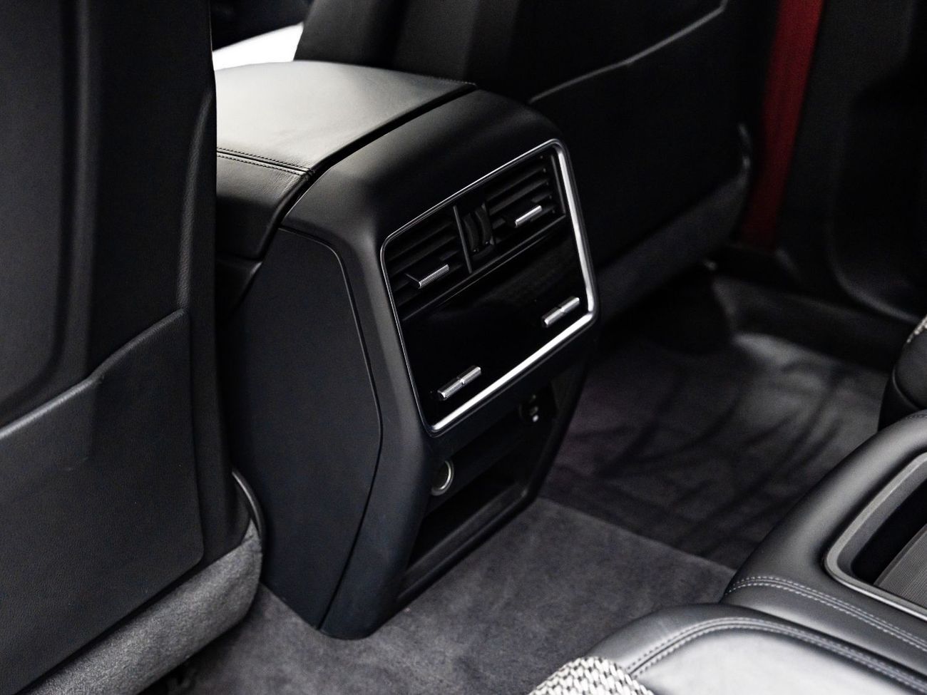 Porsche Cayenne GTS 4.0L (460 HP) 2021 Porsche Cayenne GTS Coupe, 2026 Porsche Warranty, Lightweight Package, Full S