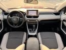 تويوتا راف ٤ XLE 2.5 L | sunroof, push start low mileage full option