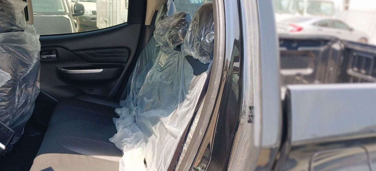 ميتسوبيشي L200 Mitsubishi L200 2.4L Diesel AT 4x4 DC 2023YM