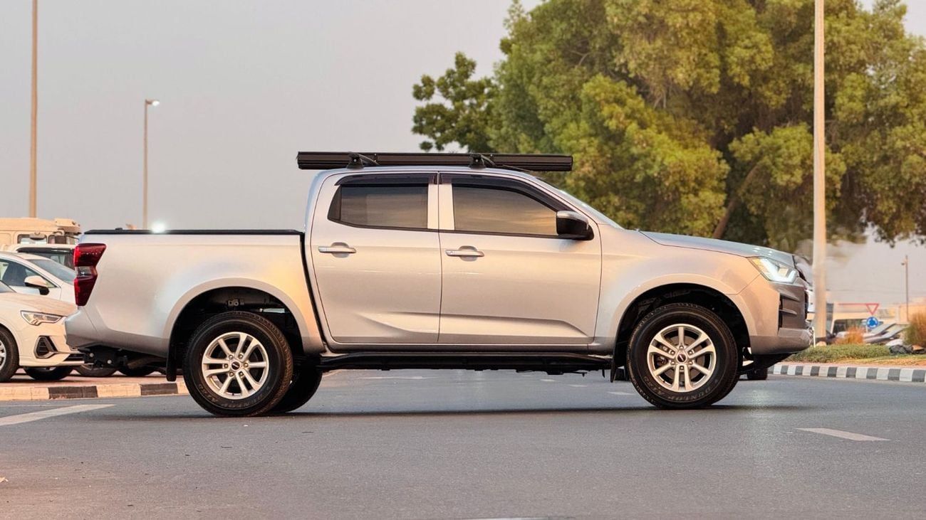 إيسوزو D ماكس -