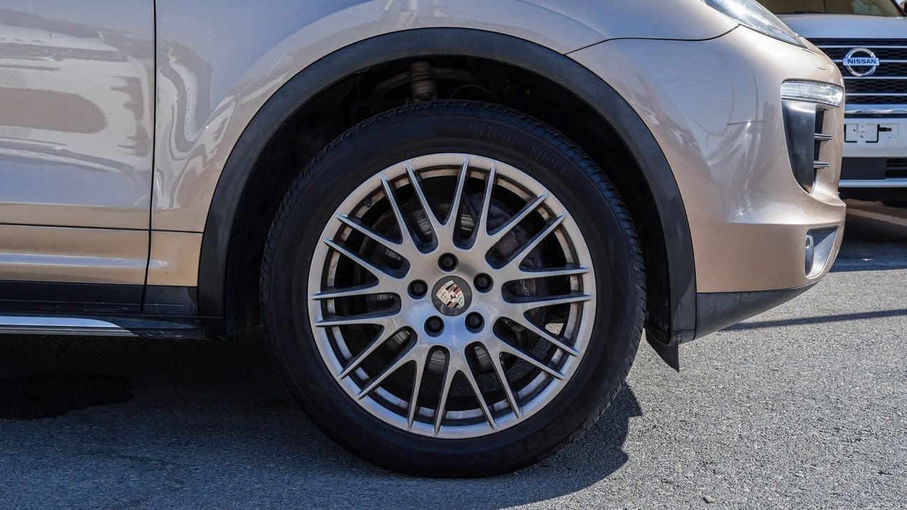 Porsche Cayenne STD