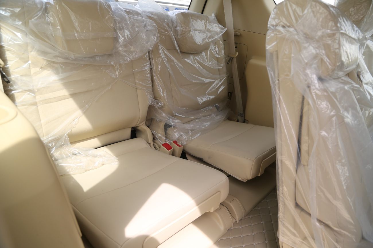 Toyota Prado TXL6 Cylinder, with Leather Seats and Android Screen, MY2017