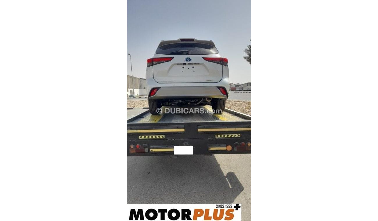 Toyota Highlander NEW SHAPE!! (Right Hand Drive) 2022 Excel Premium 2.5 Hybrid full option "READY STOCK IN DUBAI"