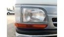 تويوتا هاياس TOYOTA HIACE RIGHT HAND DRIVE (PM954)