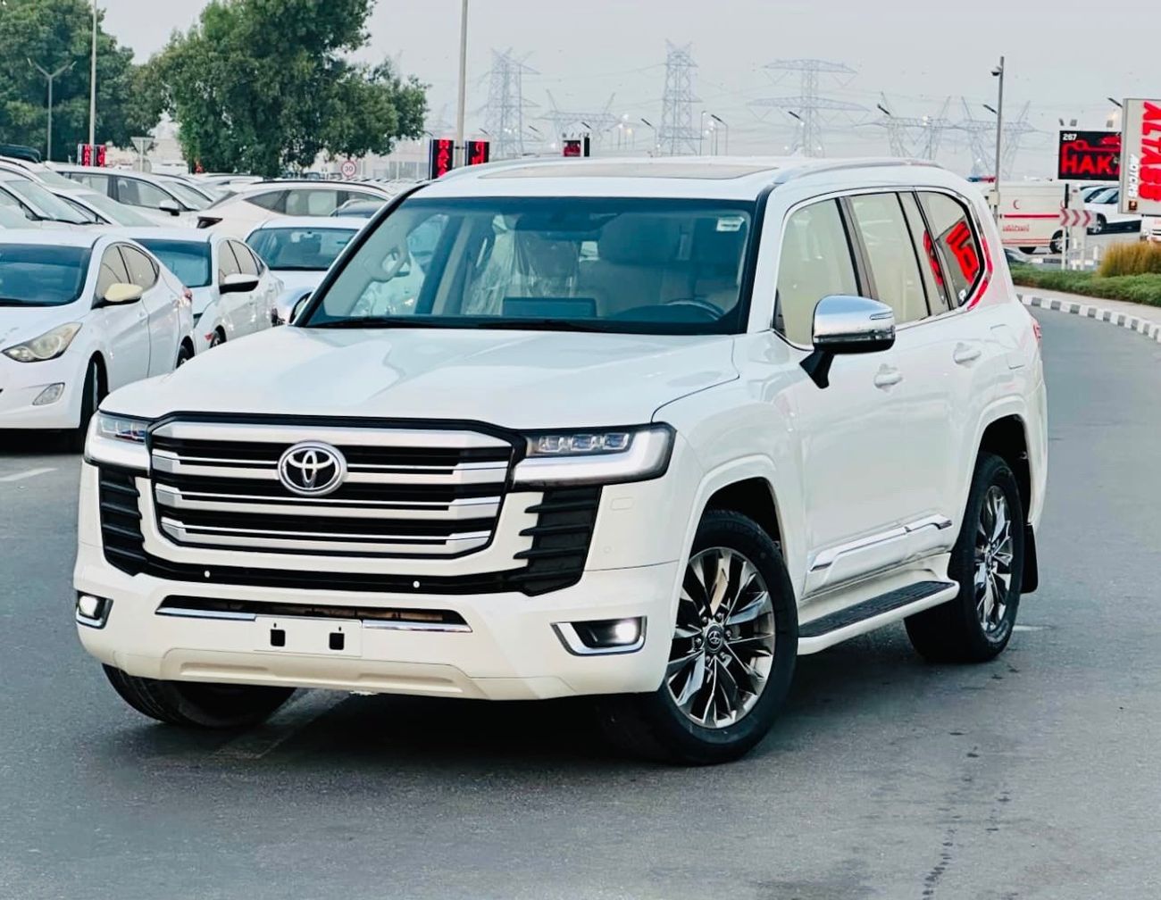 تويوتا لاند كروزر 2022 Model GXR Full Option New Stock Arrival