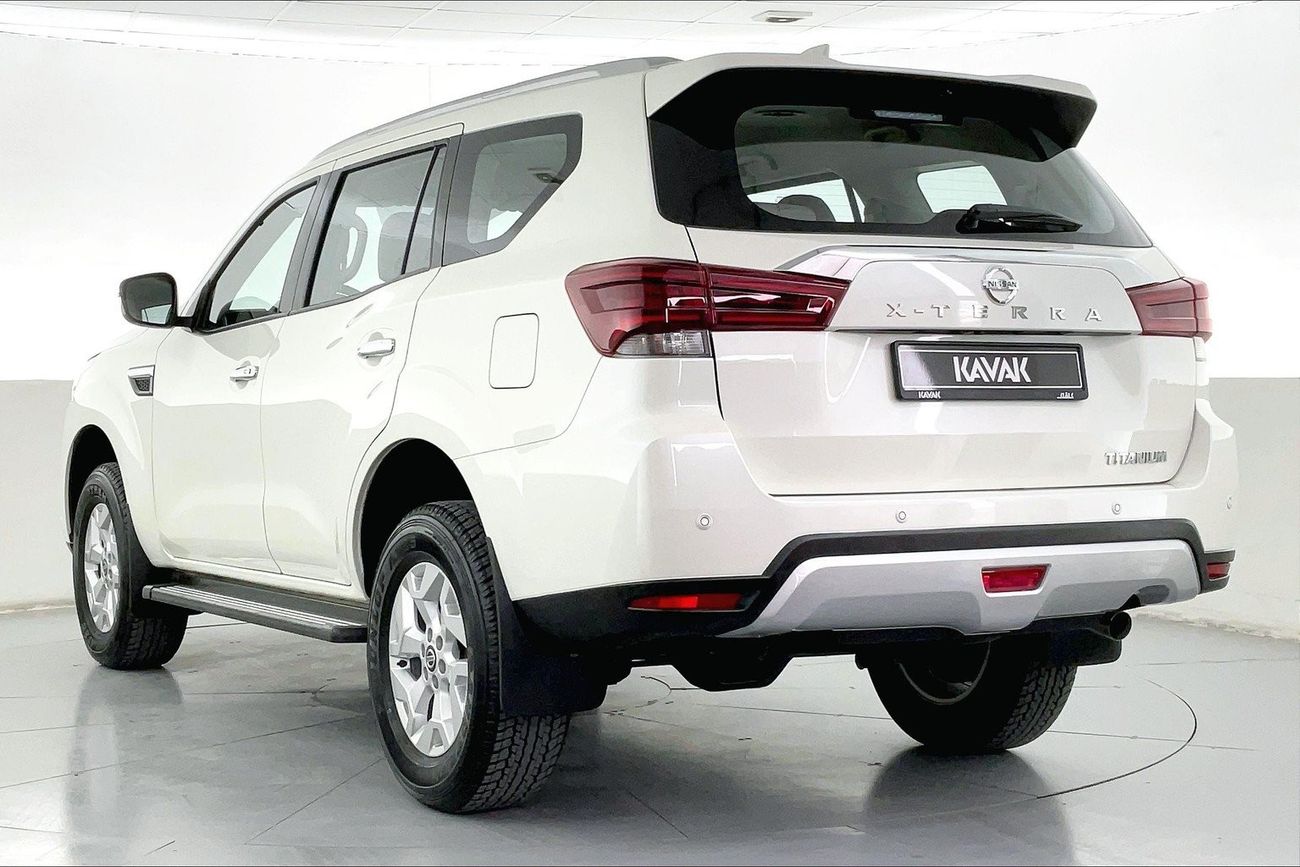 نيسان إكستيرا Titanium | سنة ضمان مجانية | 0 دفعة أولى | سياسة الإعادة بعد 7 أيام