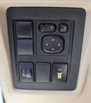 Toyota Prado EXR 4.0L 4WD Toyota Prado - 2019 - GCC - 4.0L - 6 (V )- 7 Seats - 4*4 - Excellent Condition Inside a