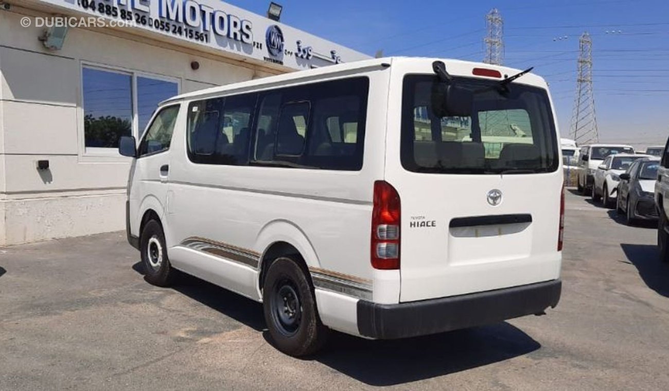 Toyota Hiace TOYOTA HIACE 2.5L DISEL 15 SEAT WHIT AIRBGE & ABS