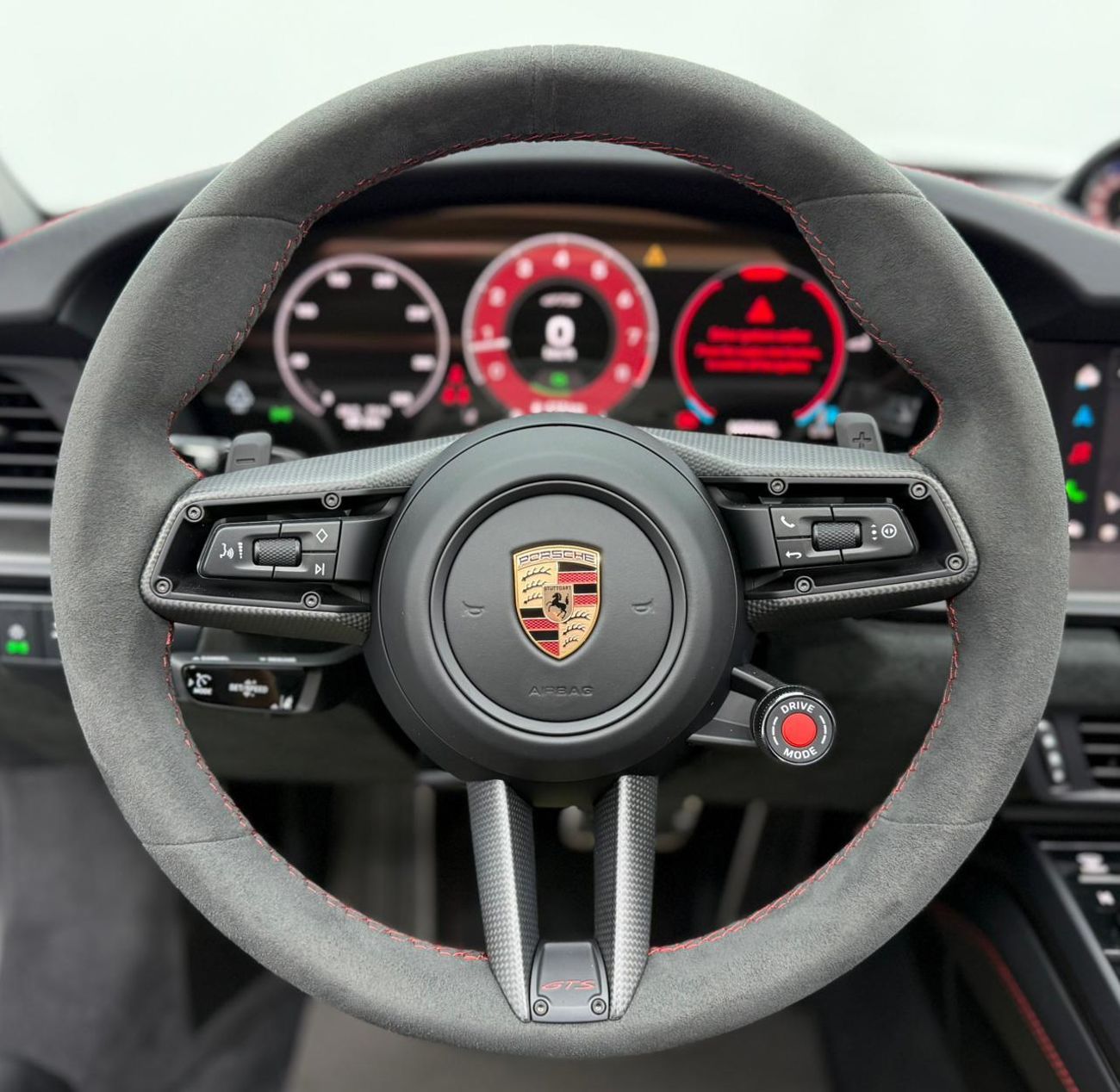 Porsche 911 Carrera GTS 3.0L (450 HP) Convertible