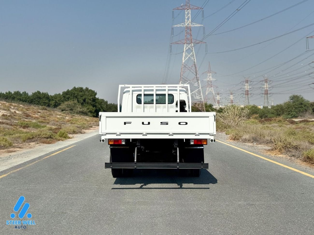 Mitsubishi Fuso Canter 3.0L RWD Dual Cab Diesel Cargo Truck Body | White