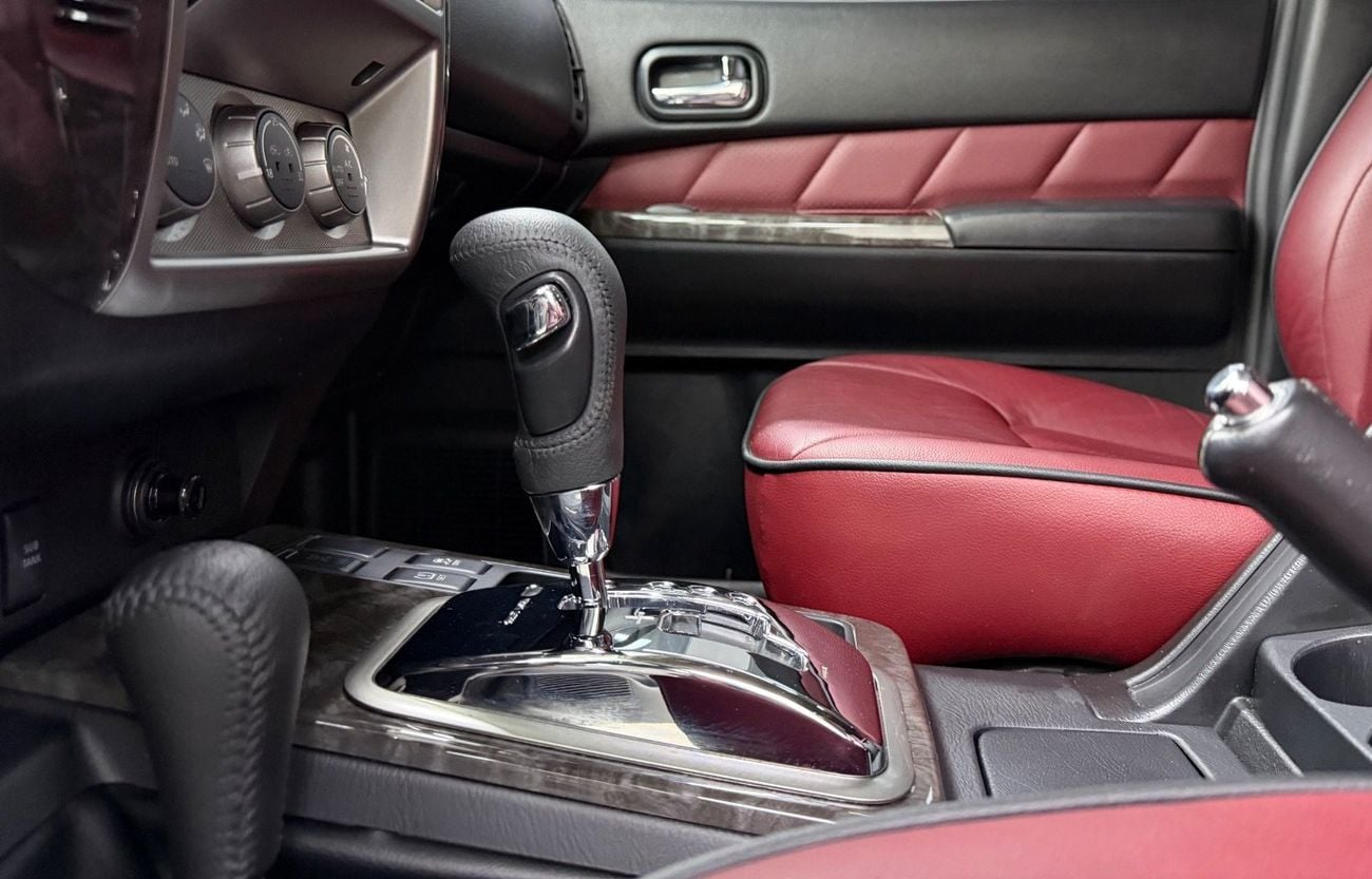 نيسان باترول سوبر سفاري Original paint .. Warranty .. Perfect Condirion