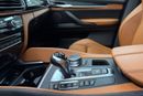 BMW X5 M GCC .. FSH .. M power .. Original paint .. Top Range