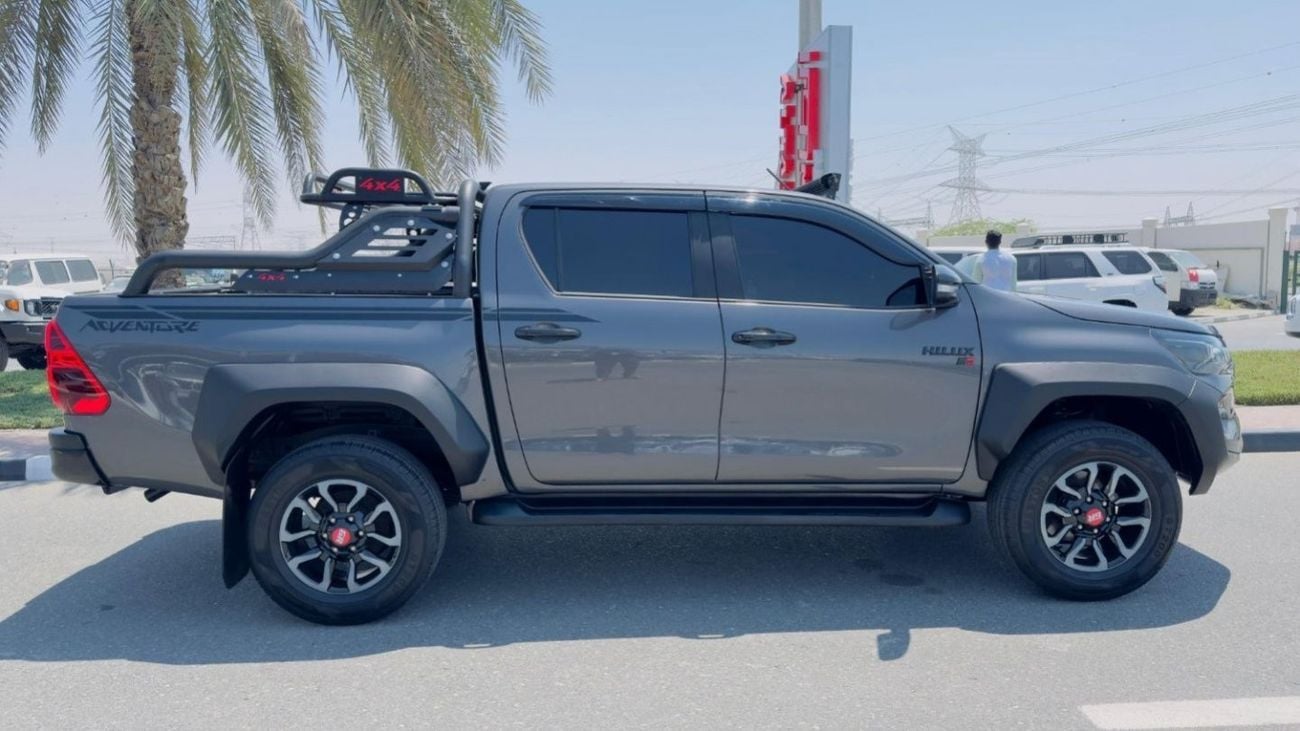 Toyota Hilux MODIFIED TO 2024 GR SPORT | AFTER MARKET SIDE FENDERS | 2.8L DIESEL | ROOF MOUNTED LED | RHD | 2017