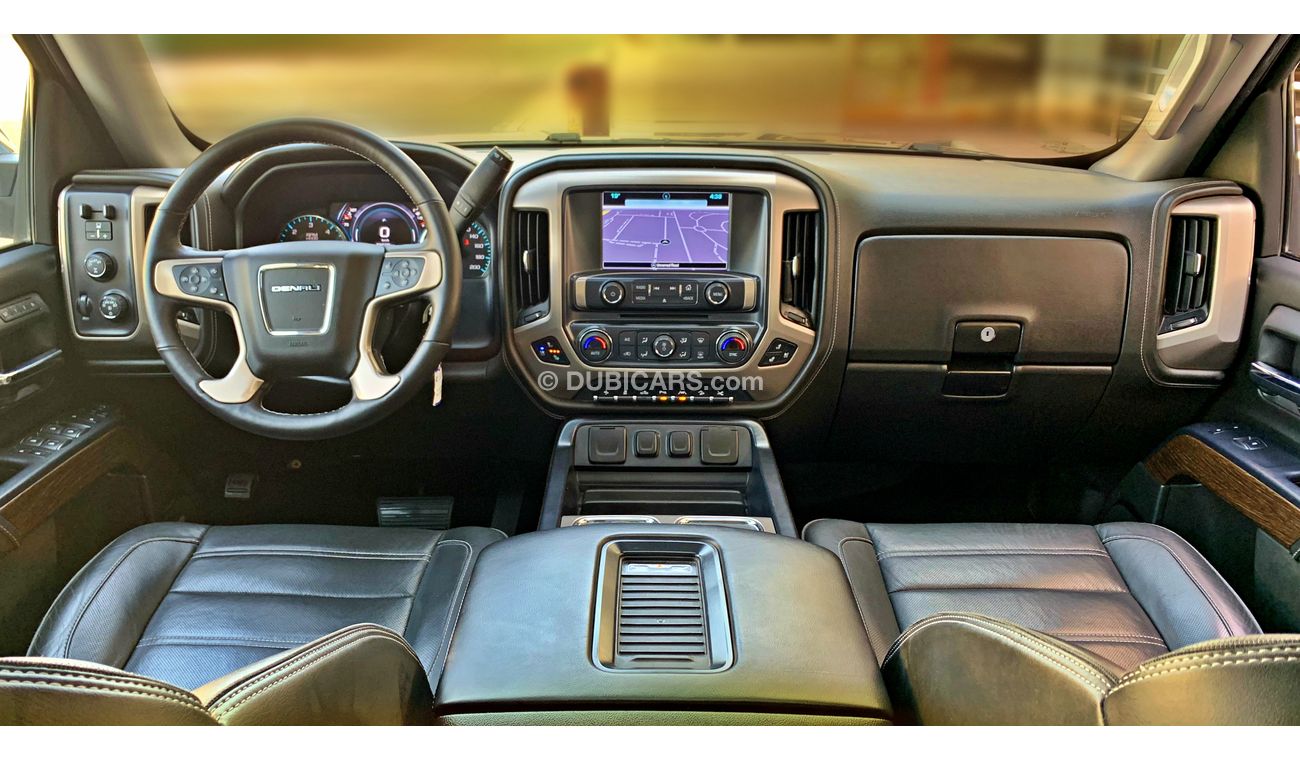 GMC Sierra DENALI - 2017 - 6.2L - V8 - EXCELLENT CONDITION - AGENCY MAINTAINED - WARRANTY