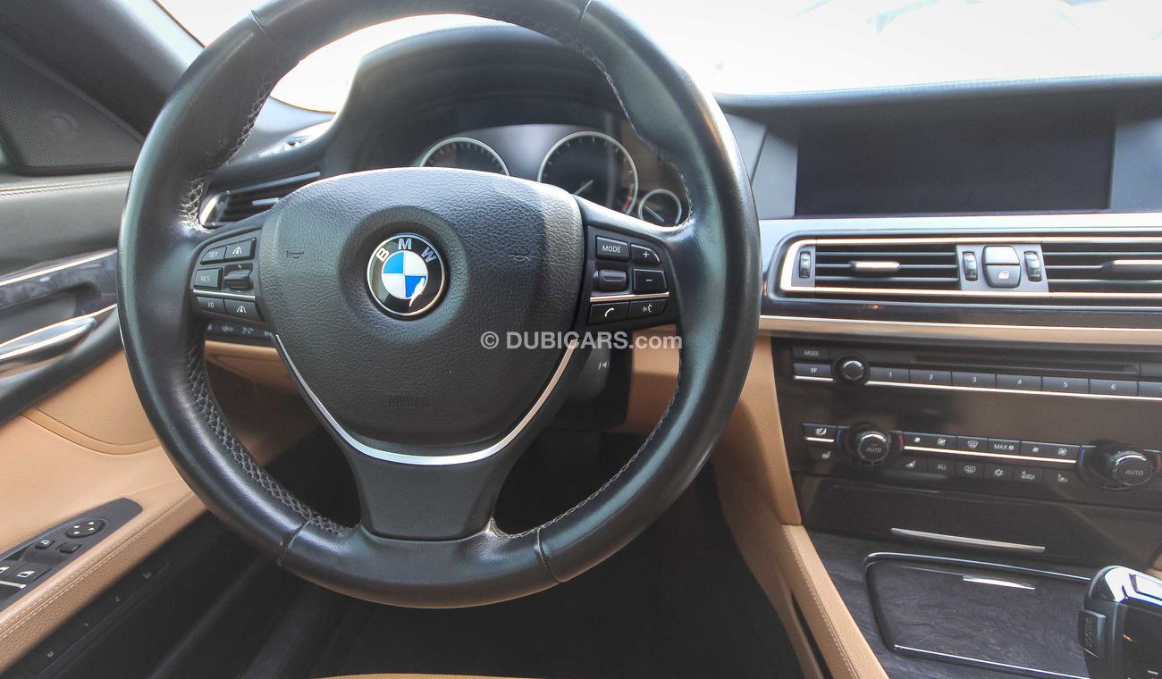 BMW 750Li Li