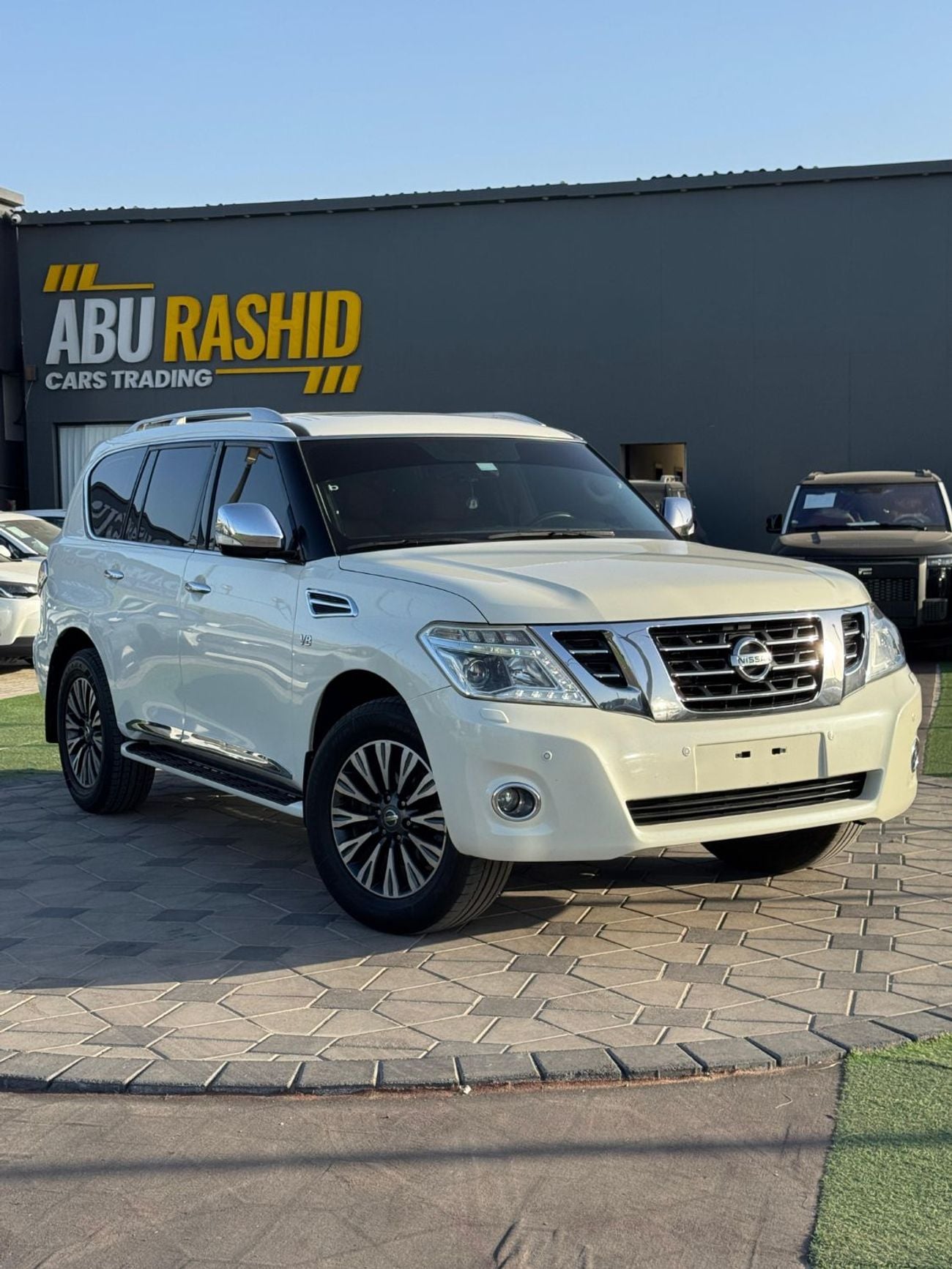 نيسان باترول LE Titanium 5.6L