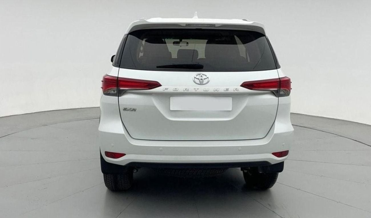 تويوتا فورتونر 2.4L Diesel AT 4X4 2025