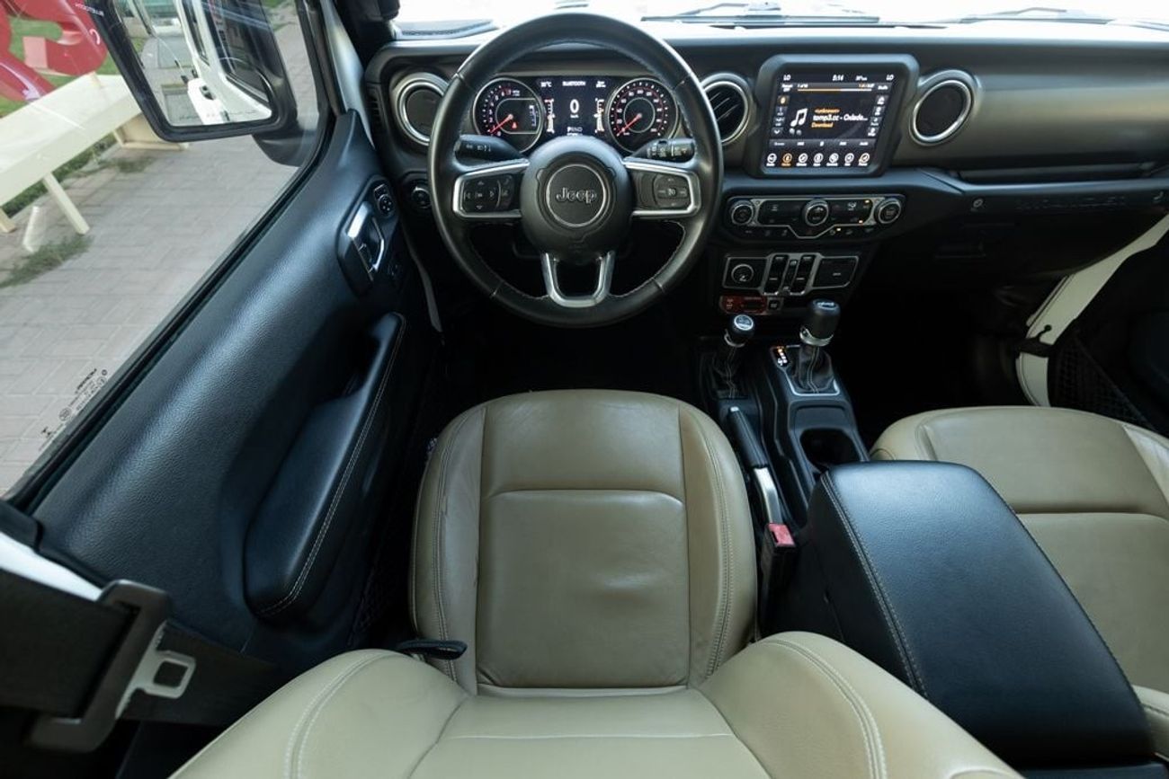 Jeep Wrangler Unlimited Rubicon 3.6L A/T