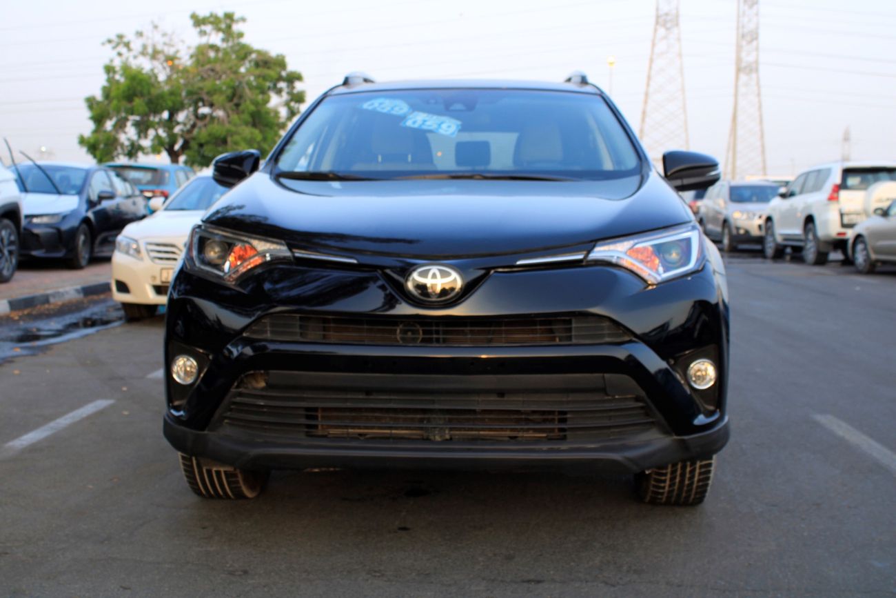 تويوتا راف ٤ 2.5L PETROL / XLE FULL OPTION WITH SUNROOF(LOT # 105)