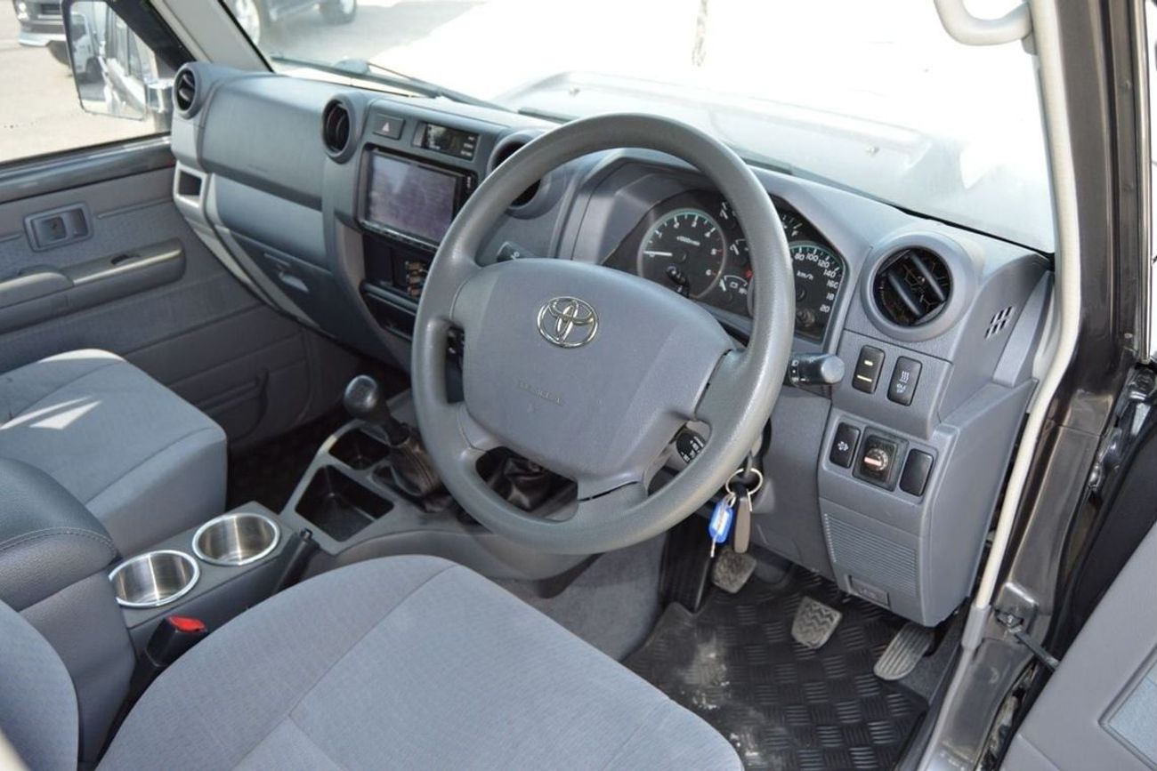 Toyota Land Cruiser Pick Up Double cabin