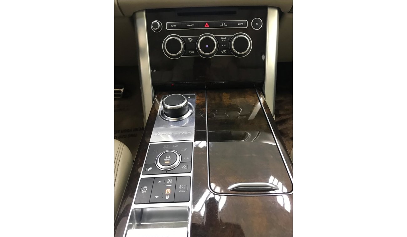 Land Rover Range Rover Vogue SE Supercharged Inclusive VAT