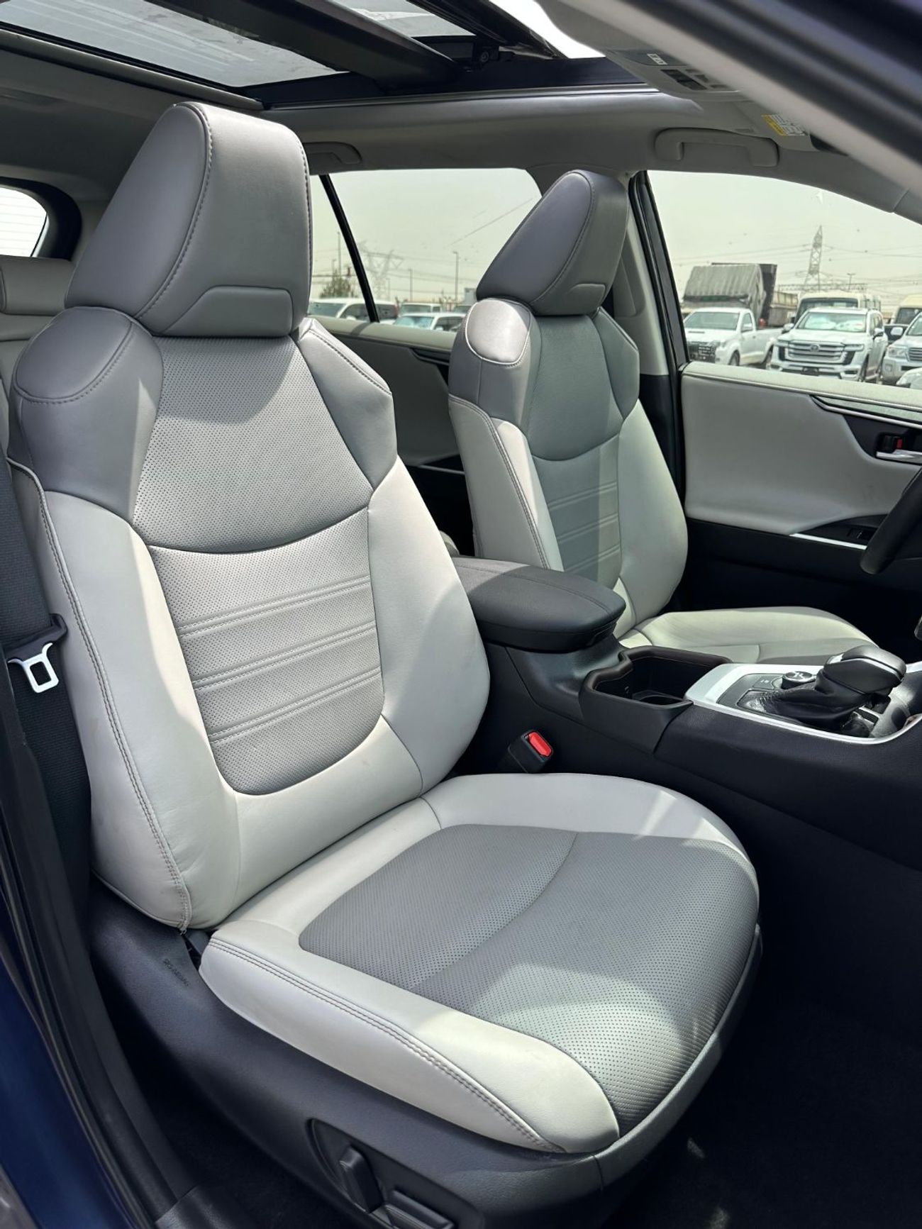 تويوتا راف ٤ Limited Hybrid 2.5 L | Panoramic | 360 Camera | full option 2024